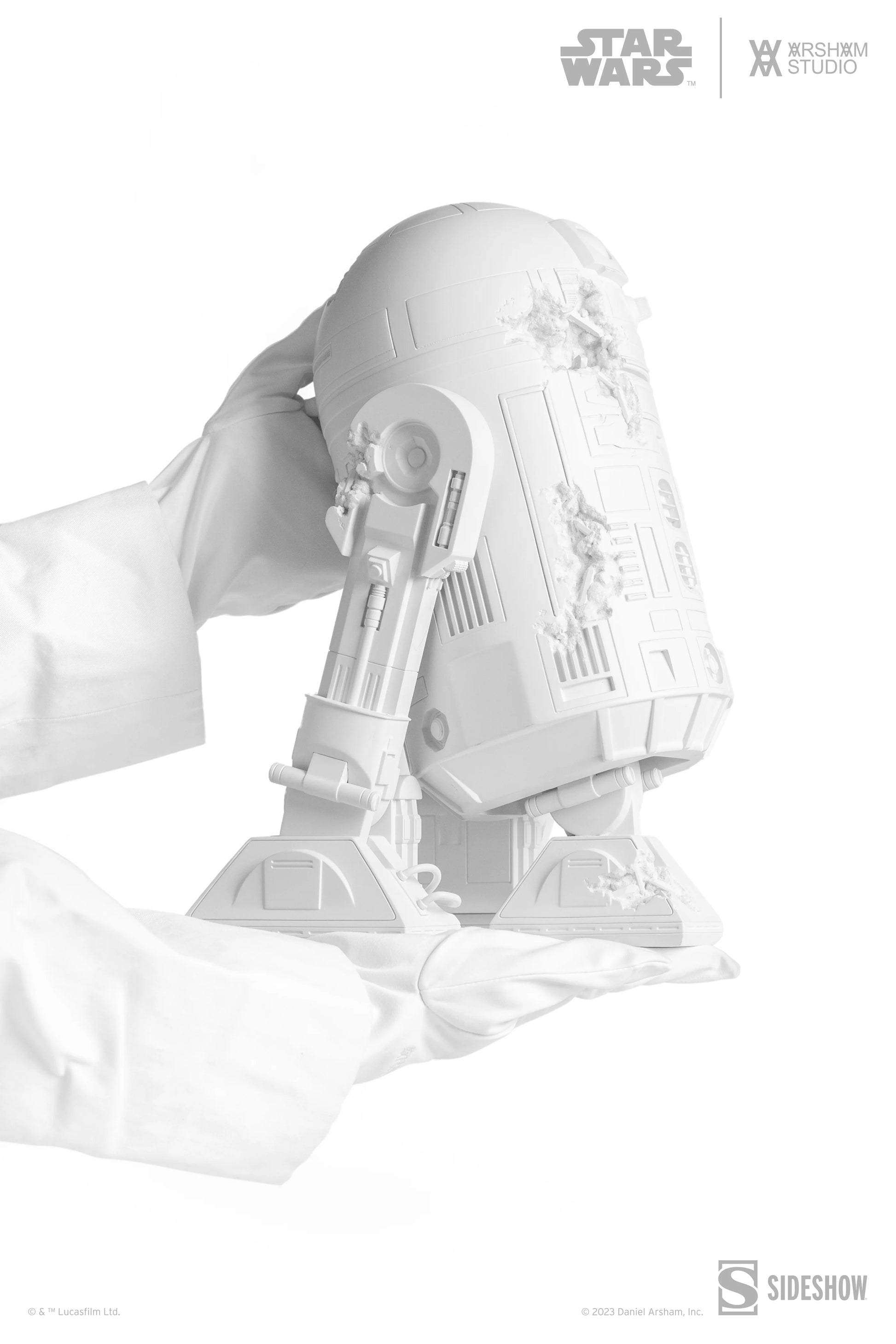 Hugging R2 D2 Daniel Arsham - R2-D2: Future Artifact – Perrotin Store Los Angeles